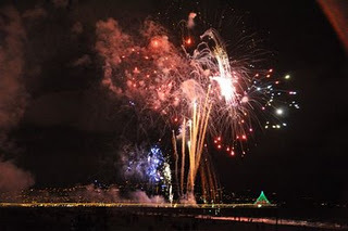 Manhattan Beach Holiday Fireworks - Dunham Stewart